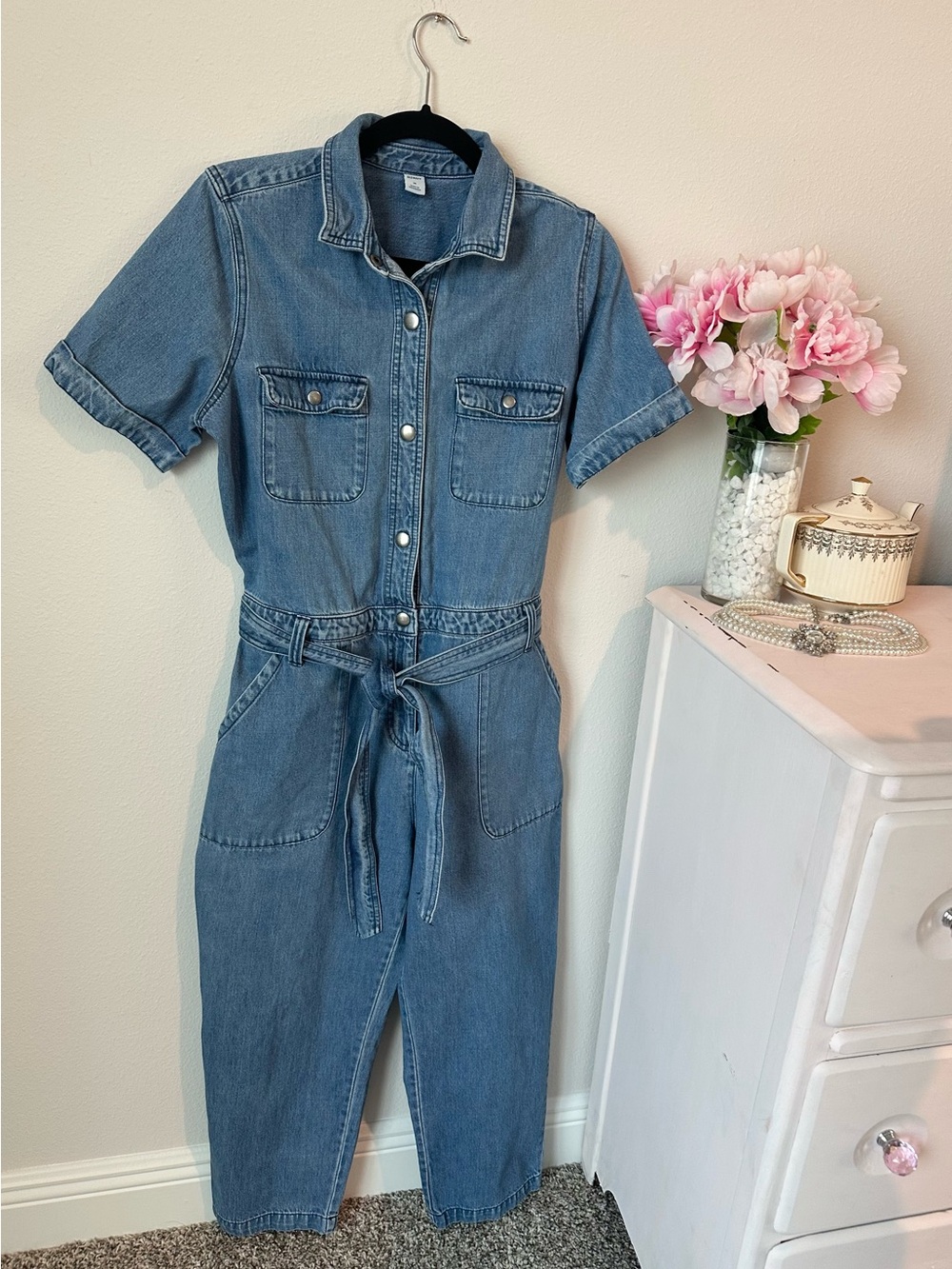 Old Navy Medium Blue Denim Short-Sleeve Jumpsuit with Tie Waist